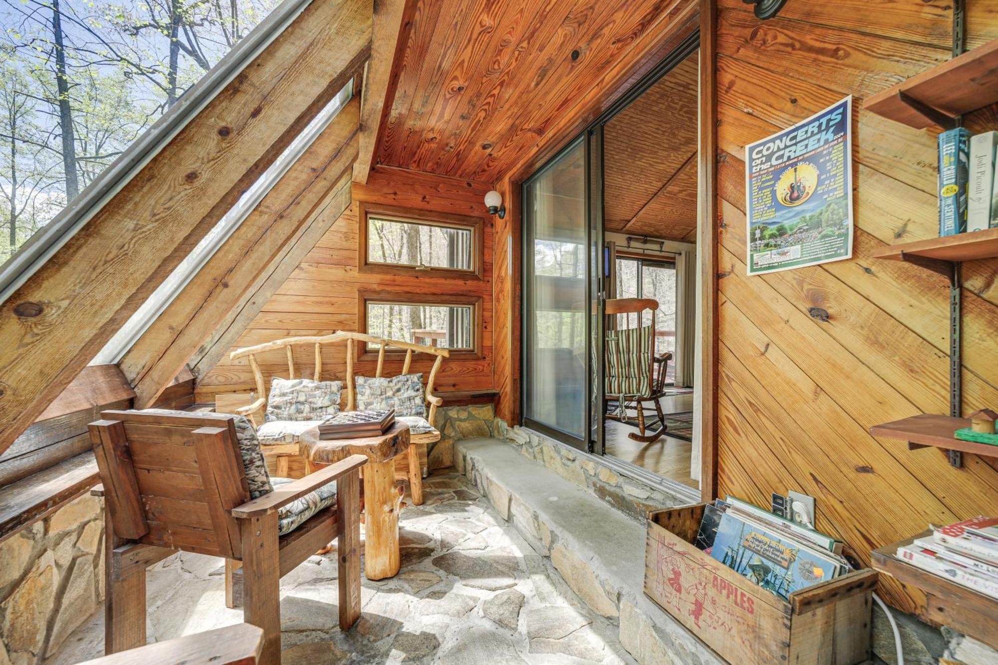 Creekside Whittier Cabin With Fire Pit Near Hiking! מראה חיצוני תמונה